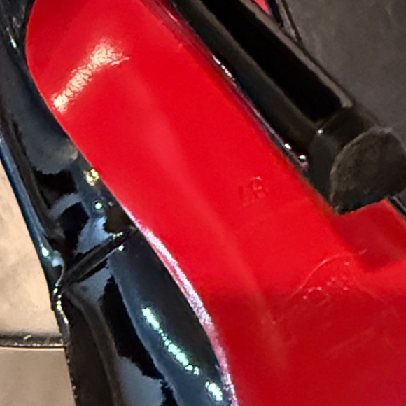 Christian Louboutin Black Patent So Kate Leather Heels 37 - Picture 8 of 9